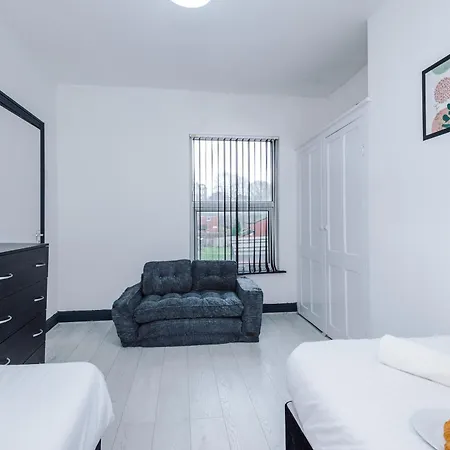 Apartment Urban Escape Bright & Spacious 3br *