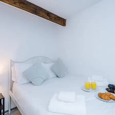 Urban Escape Bright & Spacious 3br * Leeds (West Yorkshire)